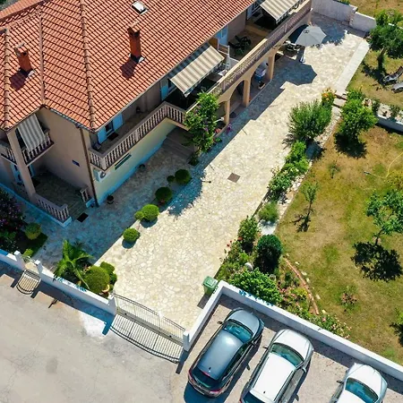 Lägenhet With A Parking Space Privlaka, Zadar - 12957