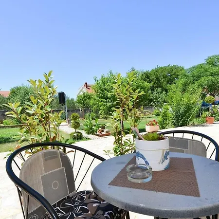 Apartment With Parking Space Privlaka, Zadar - 12957 Privlaka (Zadar)