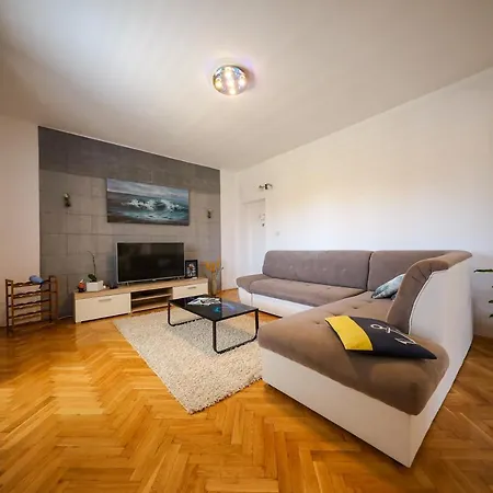Apartment With Parking Space Privlaka, Zadar - 12957 *