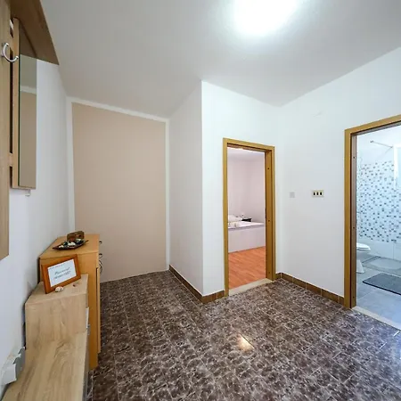 Apartment With Parking Space Privlaka, Zadar - 12957 *